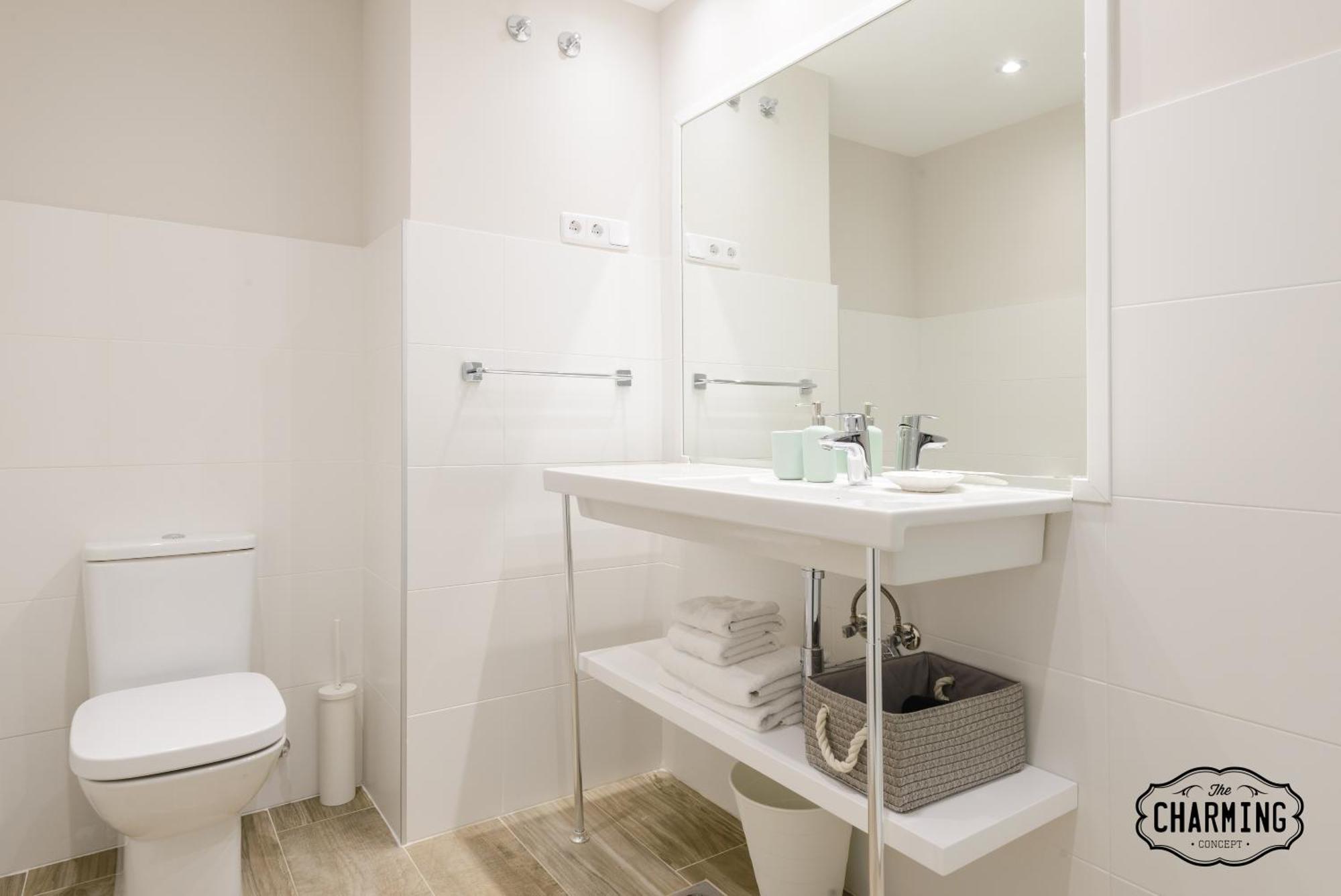 Charming Eurobuilding 2 Terrace Exclusive - Plaza De Parking Apartment Madrid Exterior foto